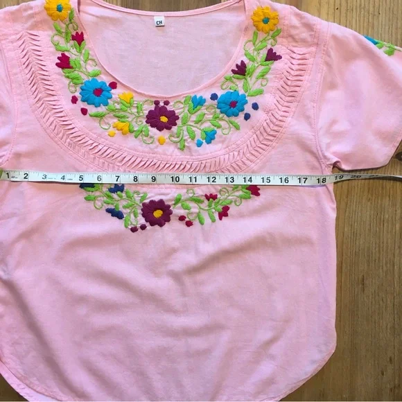 VTG 🌻 Embroidered Mexican blouse - Picture 12 of 16